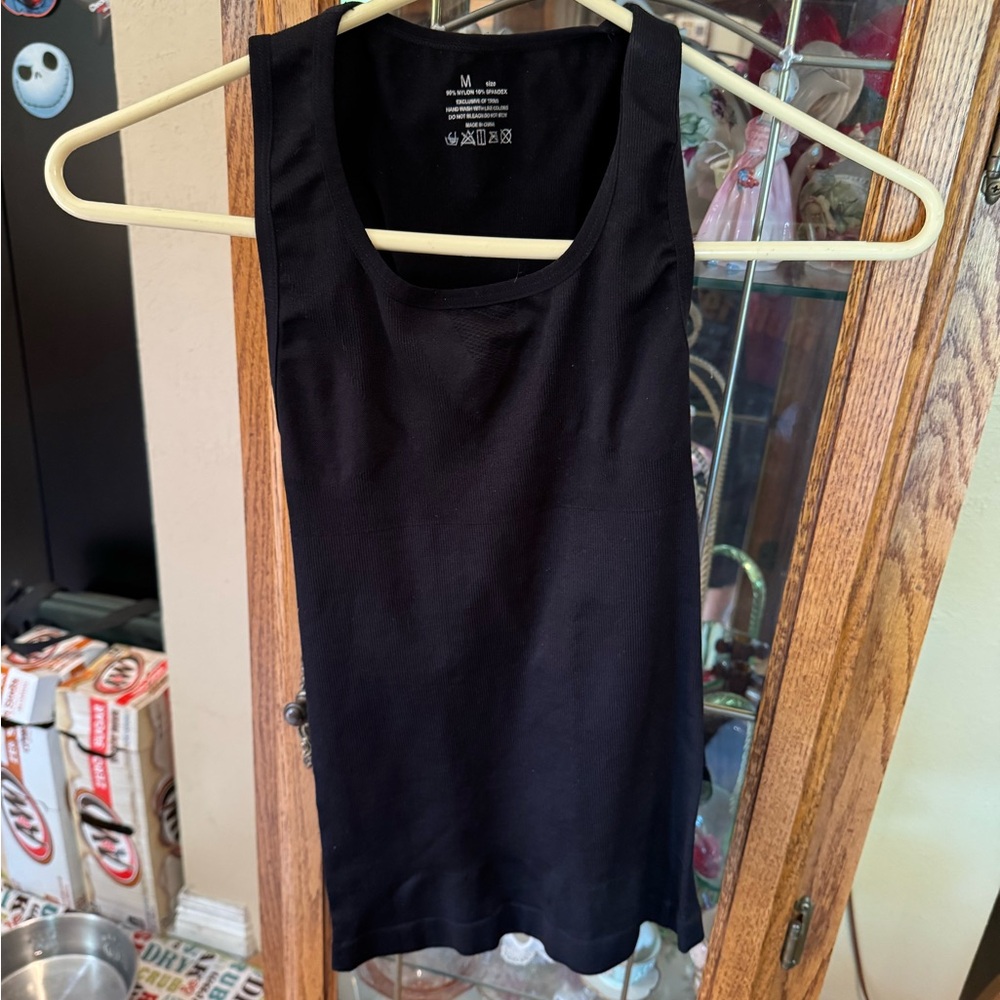 Black Sleeveless Tank Top
